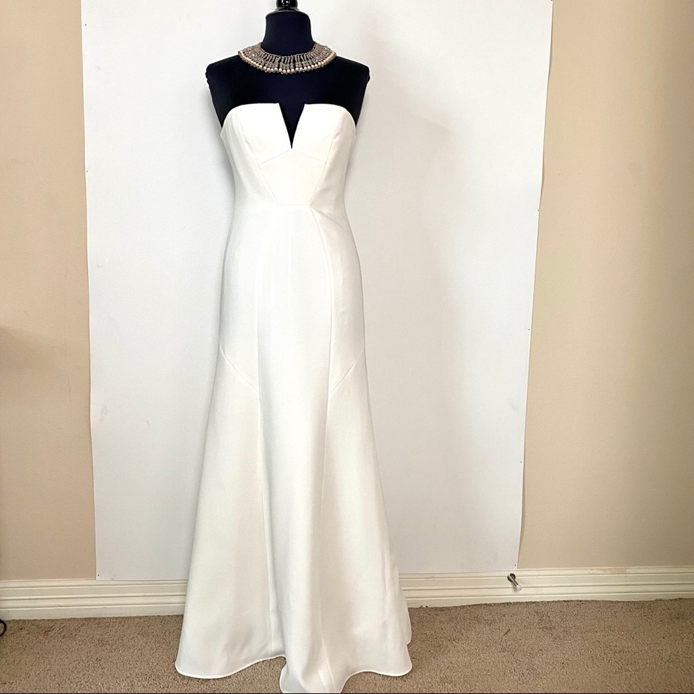 Off white BCBG Maxazria Michaella Dress